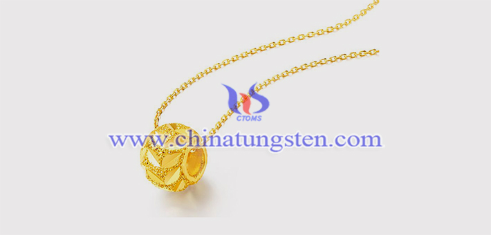 鎢合金鍍金轉(zhuǎn)運珠吊墜圖片